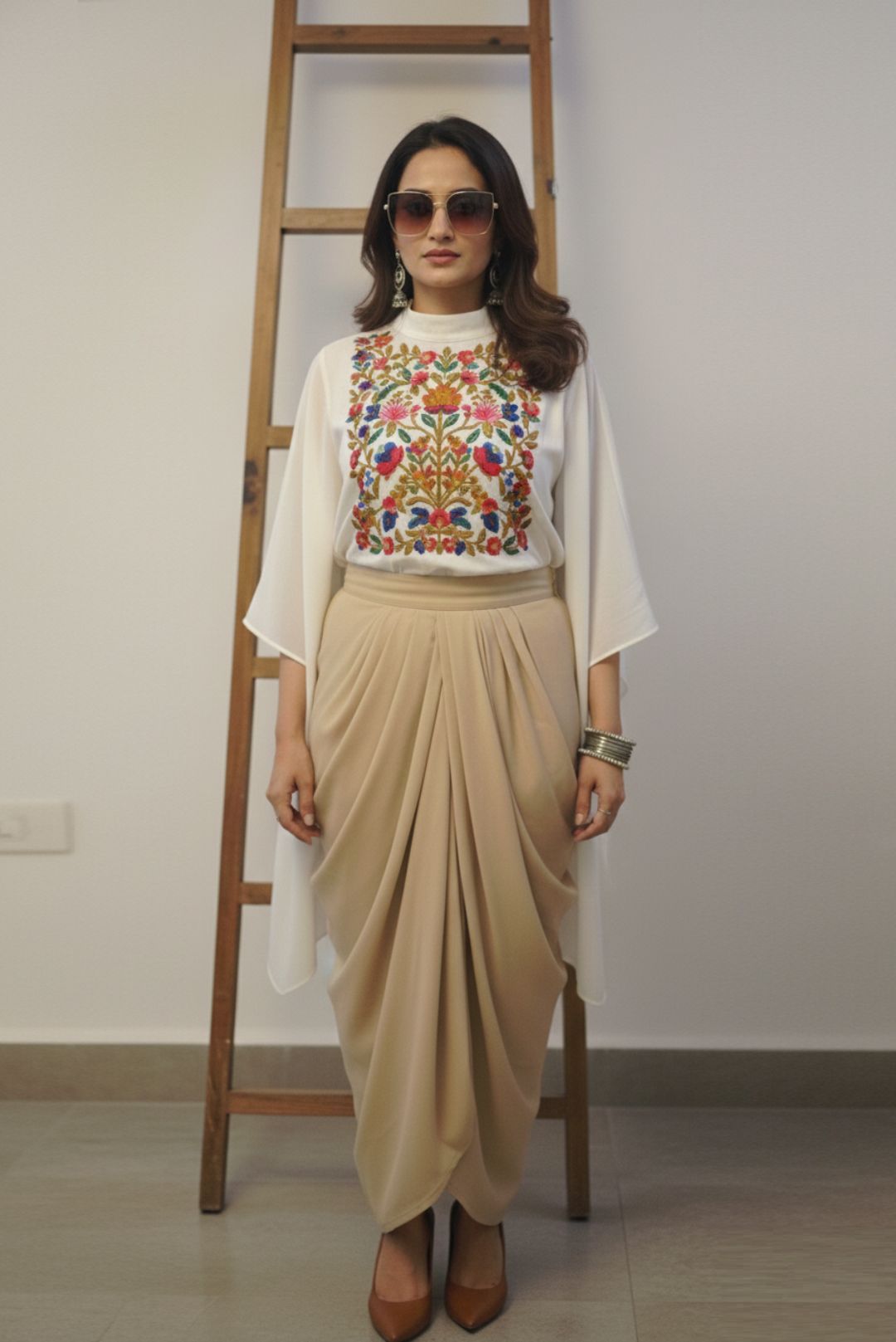 Fusion white Beige skirt