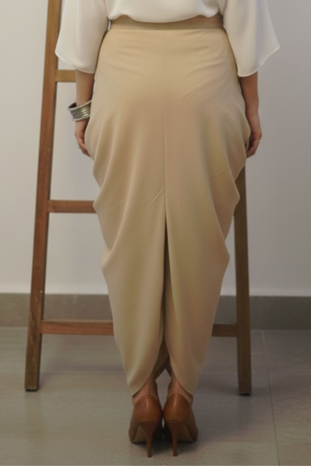 Fusion white Beige skirt